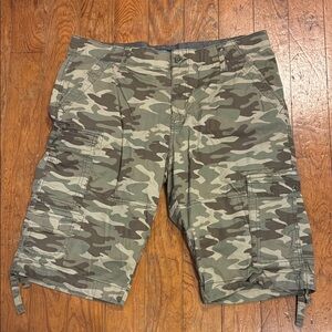 George Shorts Men's 36 Green Brown Cargo Slash Pocket Hiking Hunting Outdoor Cam